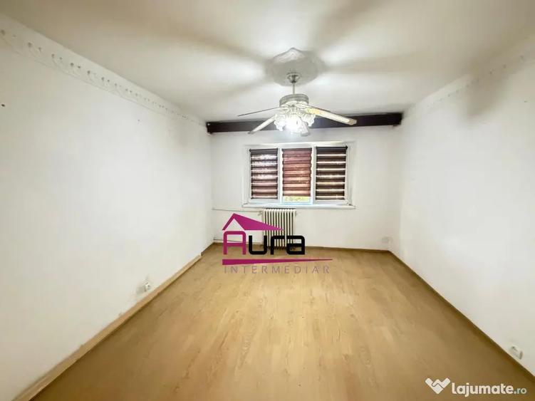 Apartament cu 2 camere decomandat în E3