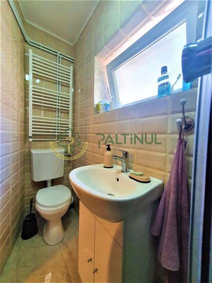 Apartament cu 2 camere semidecomandat, mobilat în Ultracentral