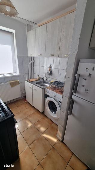Apartament cu 2 camere decomandat în Gara