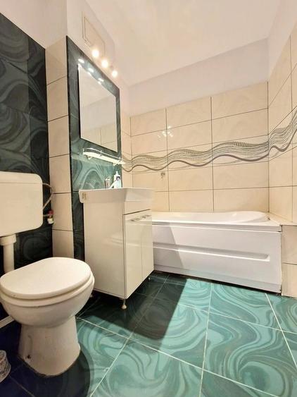 Apartament cu 2 camere semidecomandat, mobilat în Universitate