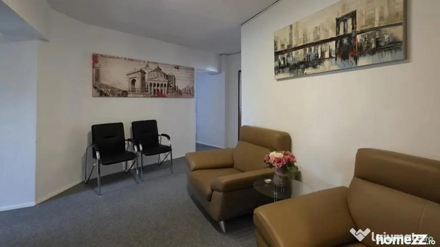 Apartament cu 4 camere decomandat în Universitate