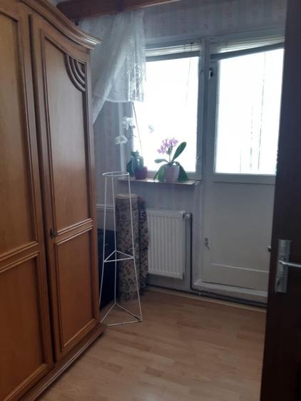 Apartament cu 2 camere semidecomandat în Pietrișu