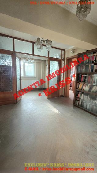 Apartament cu 4 camere decomandat în Ultracentral