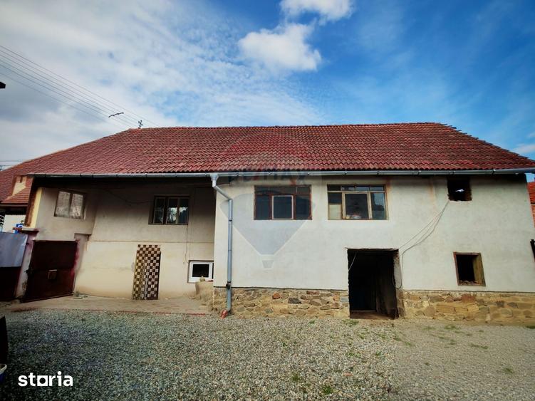 Casă cu 3 camere cu Teren 1757 Mp în Ultracentral