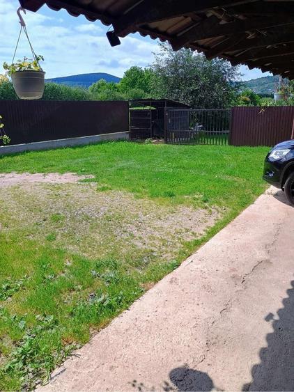 Casă cu Teren 300 Mp în Central