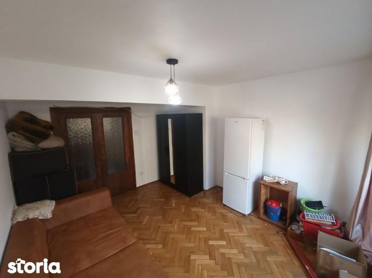 Apartament cu 2 camere decomandat în Decebal