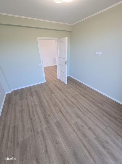 Apartament cu 3 camere decomandat în Baciu