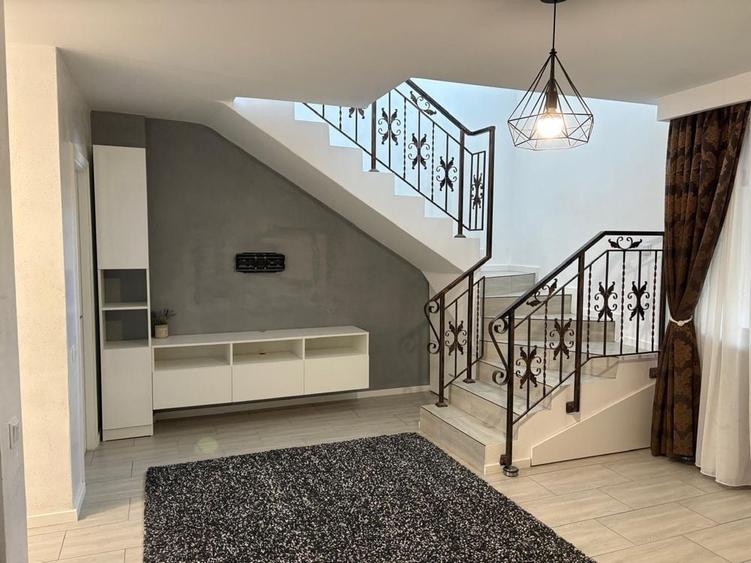 Casa de vanzare in Bragadiru 3 camere, 2 bai, mobilata complet, gata de mutare Pret: 145.000 negociabil - 1