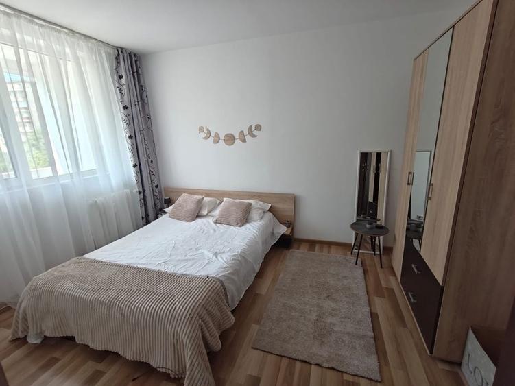 Apartament cu 2 camere semidecomandat în Vest