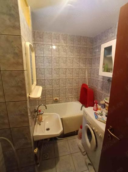Apartament cu 2 camere decomandat în Satu Nou