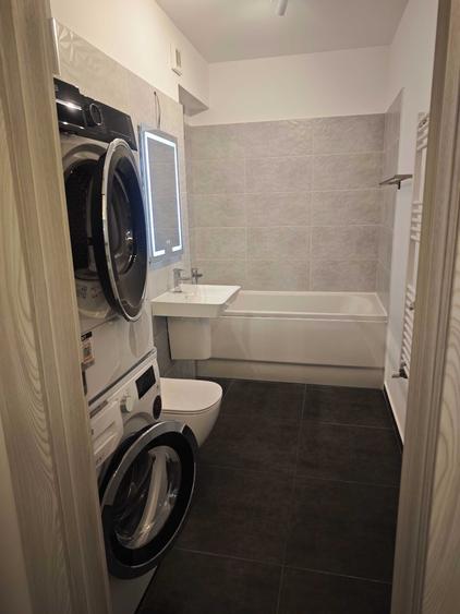Apartament cu 2 camere decomandat în Calea Severinului