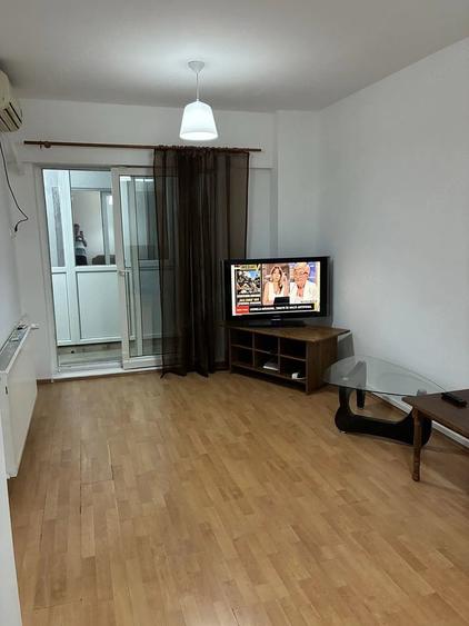 Garsonieră semidecomandată în Central