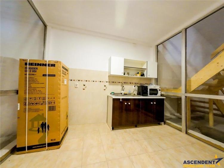 Spațiu comercial, în Ghelința