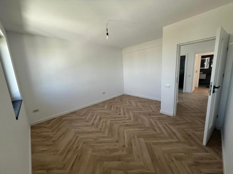 Casă cu 4 camere cu Teren 500 Mp în Ciorogârla