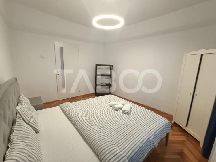 Apartament cu 2 camere decomandat, mobilat în Central