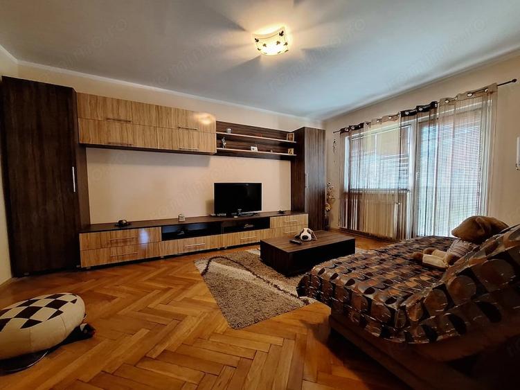 Apartament cu 2 camere decomandat în Dâmbovița