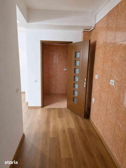 I.R.Business Centre inchiriaza spatii de birouri - 12