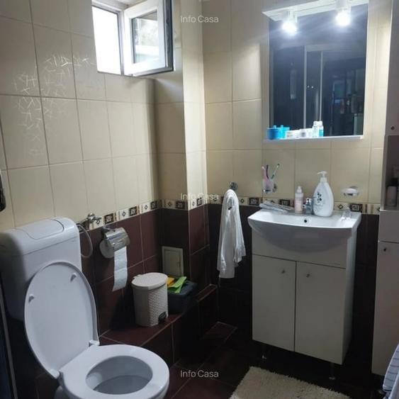 Casă individuală cu 4 camere cu Canalizare în ANL