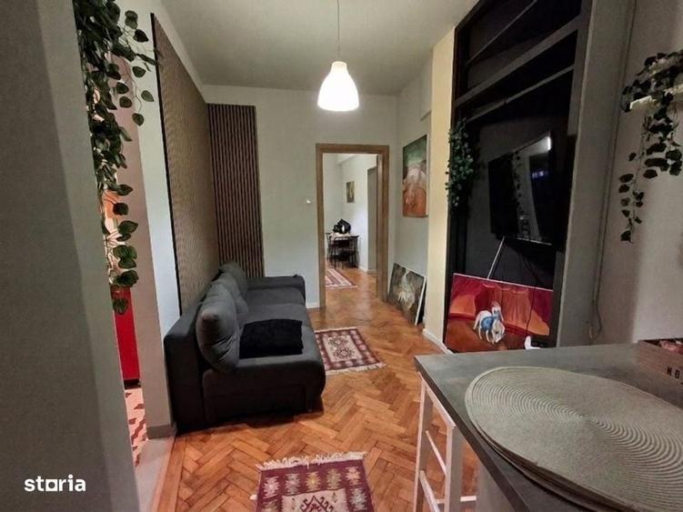 Apartament cu 2 camere decomandat în Universitate