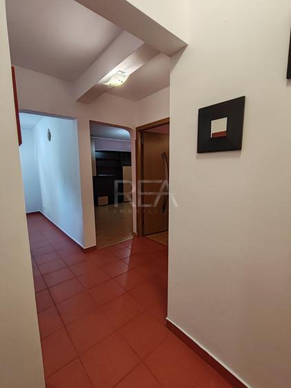 Apartament cu 2 camere decomandat, mobilat în Drumul Taberei