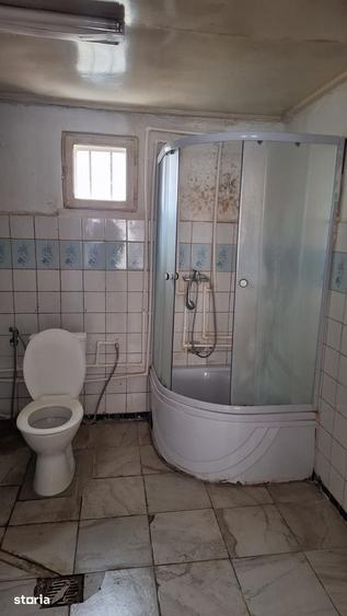 Casă cu 4 camere cu Teren 496 Mp în Afumați