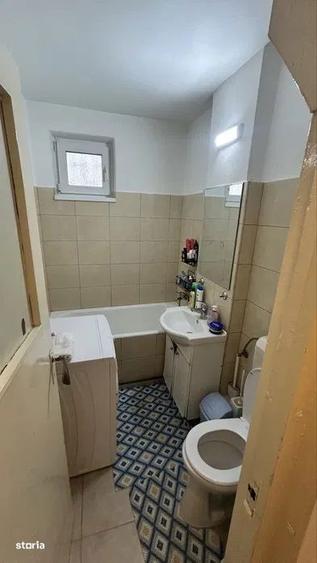 Apartament cu 2 camere decomandat în Dâmbu Pietros