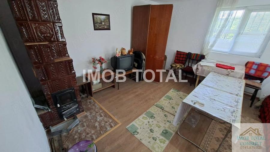 Casă cu 1 camere cu Teren 1244 Mp în Valea Mare