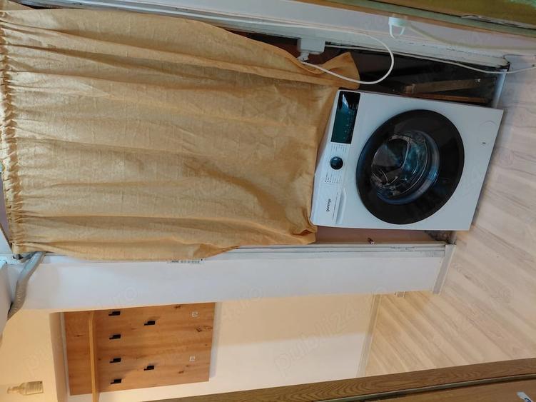 Apartament cu 2 camere decomandat în Republicii