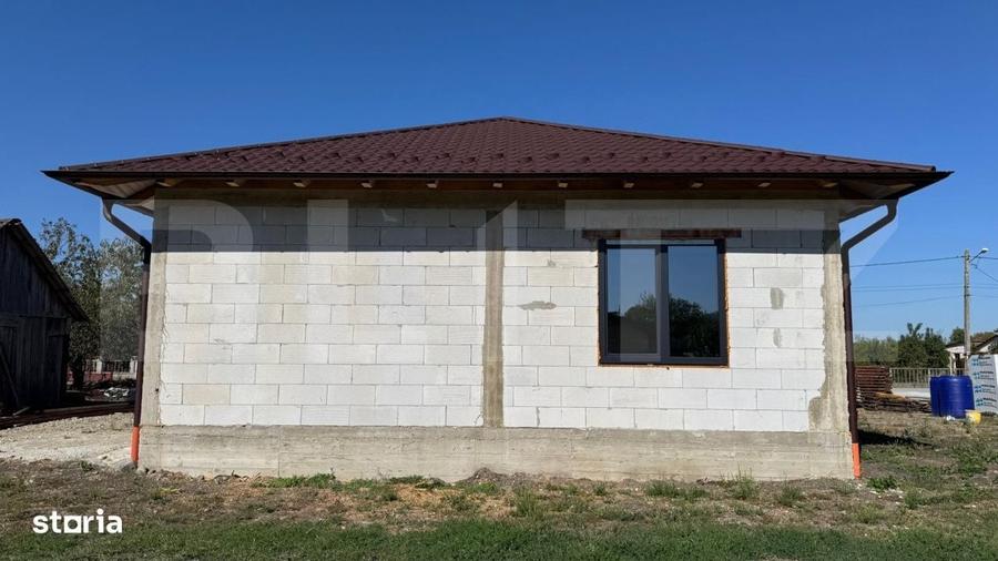 Casă cu 3 camere în Cormaia