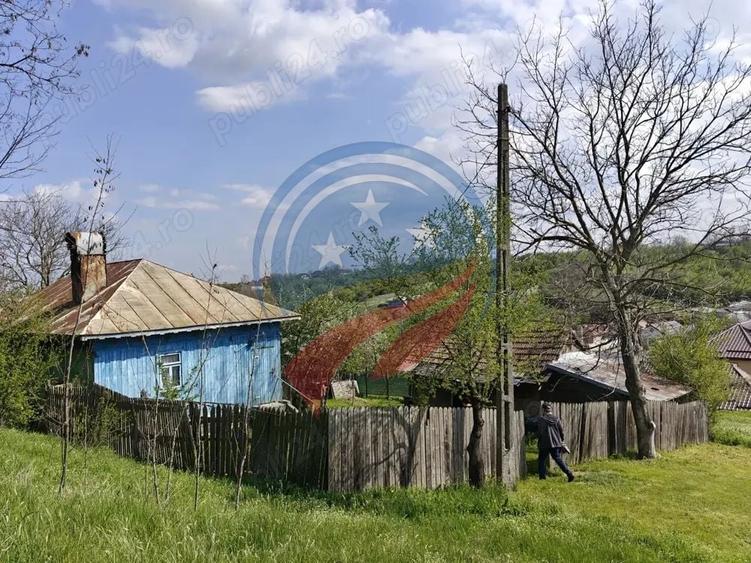 Casă individuală cu 3 camere cu Canalizare în Ghercești