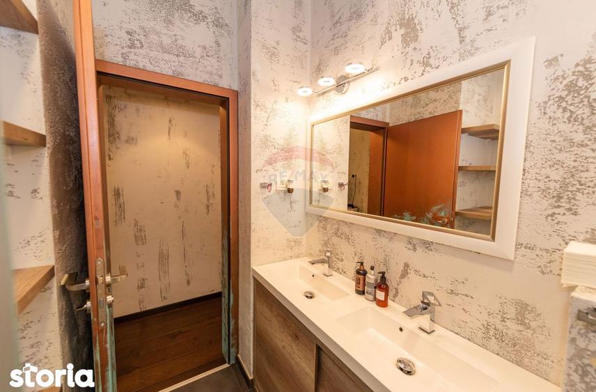 Apartament cu 4 camere, mobilat în Libertății