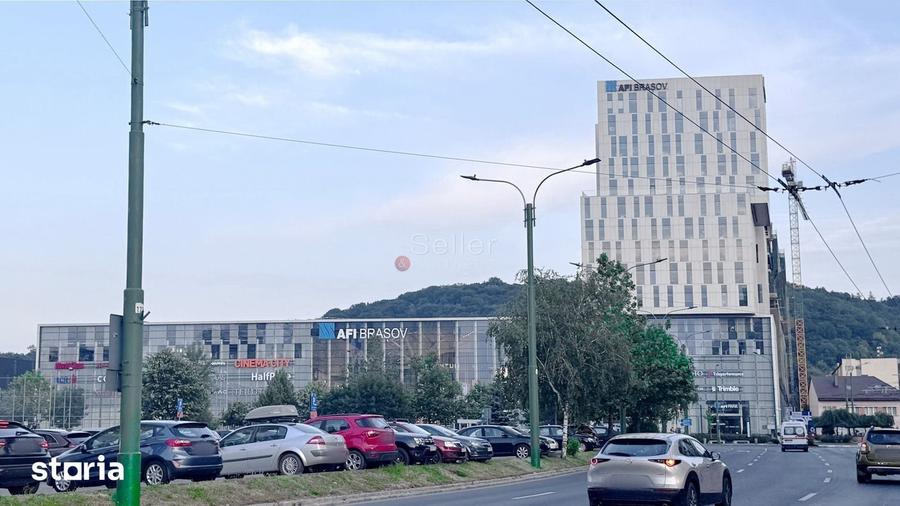 Apartament cu 4 camere în Centrul Civic