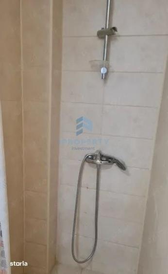 Casă cu 4 camere în Ghencea