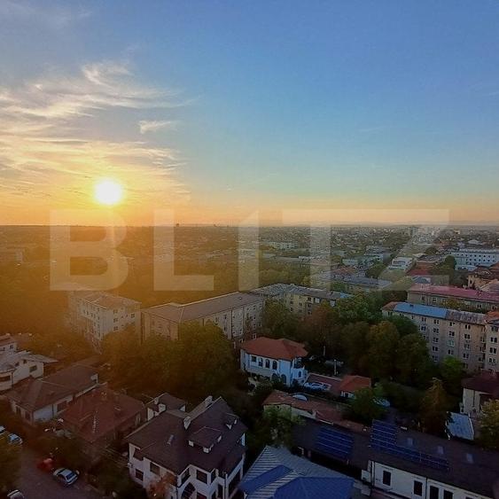 Apartament cu 4 camere decomandat, mobilat în Sud