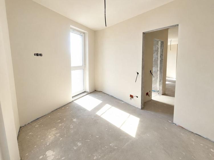Apartament cu 2 camere semidecomandat în Mărăști