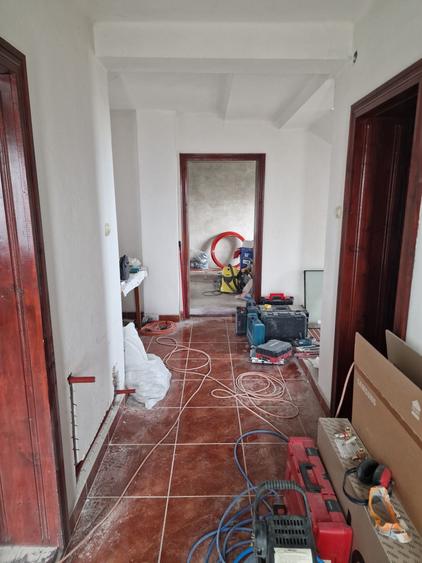 Spațiu comercial, de 100 mp, în Ultracentral