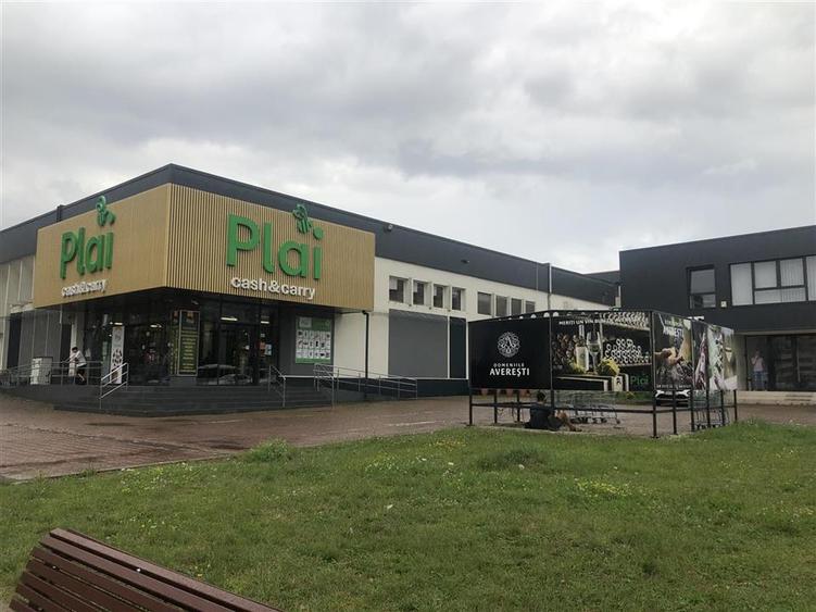 Garsonieră decomandată, mobilată în Astra