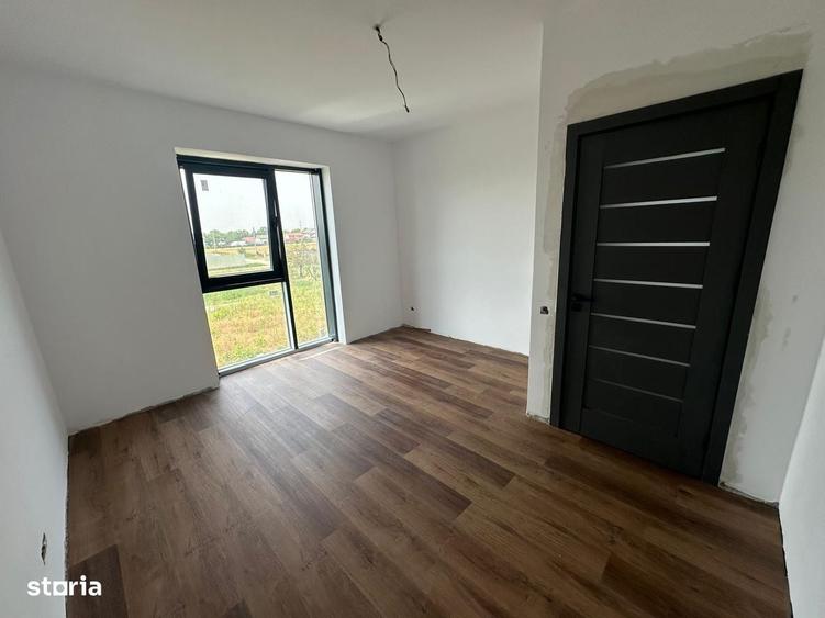 Casă cu 4 camere cu Teren 407 Mp în Ciorogârla