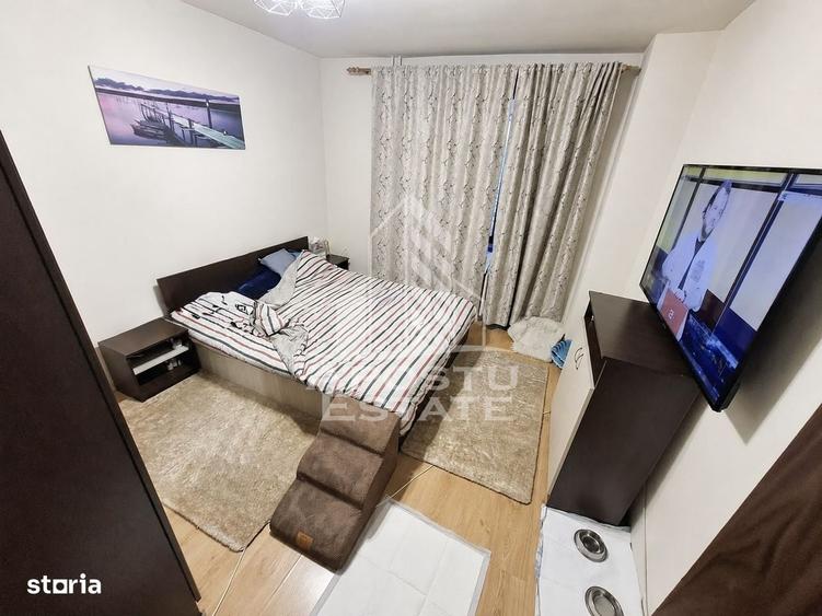 Apartament cu 4 camere decomandat în Mircea cel Bătrân