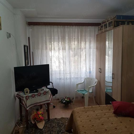 Apartament cu 2 camere decomandat în Alexandru cel Bun