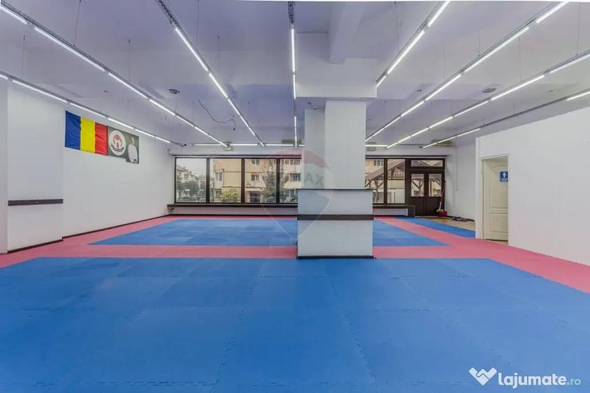 Spațiu comercial, de 170 mp, în Nord