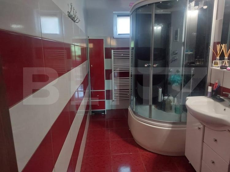 Apartament cu 3 camere decomandat, mobilat în Aurel Vlaicu