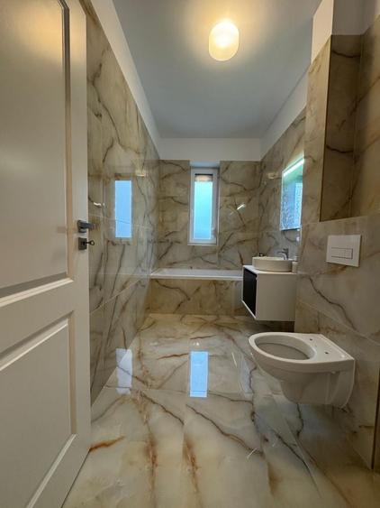 Apartament cu 2 camere decomandat în Giroc