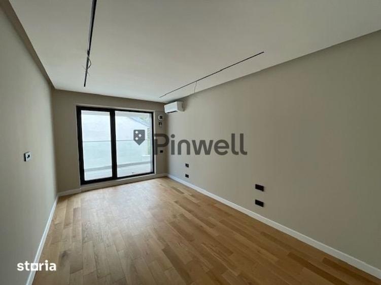 Apartament cu 4 camere decomandat în Centrul Civic