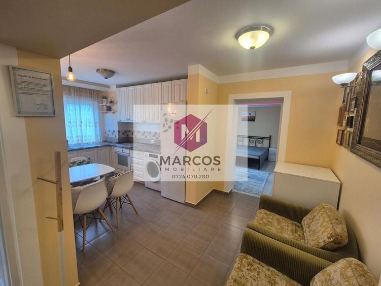 Apartament cu 2 camere decomandat, mobilat în Micro IV