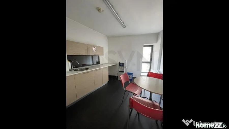 Spațiu comercial, de 3,560 mp, în Unirii