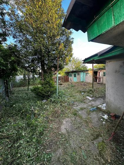 Teren de 1500 mp, în Izvoare