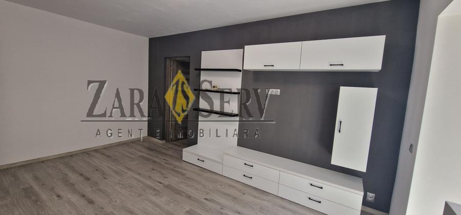 Apartament cu 4 camere semidecomandat în Nord