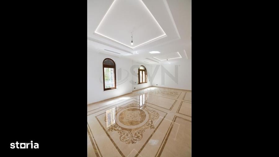 Casă cu 10 camere cu Teren 468 Mp în Cotroceni