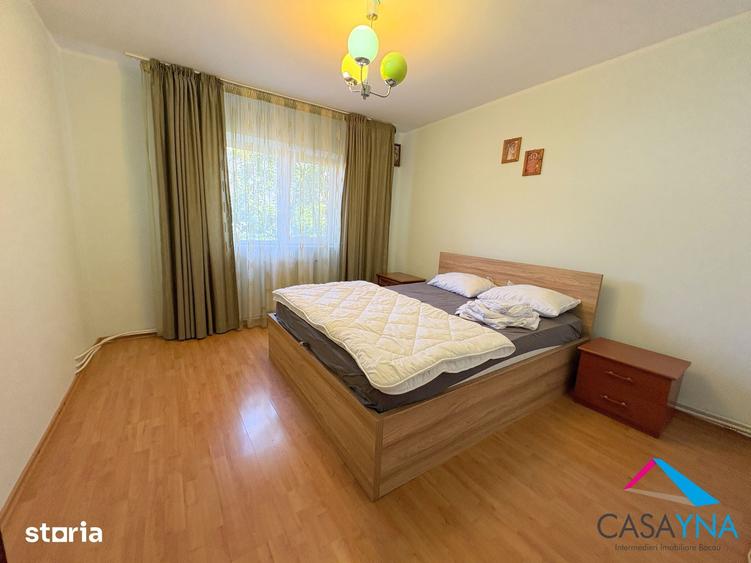 Apartament cu 3 camere decomandat în Mioriței